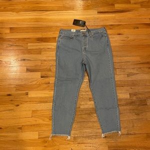 NWT wedge skinny Levi’s